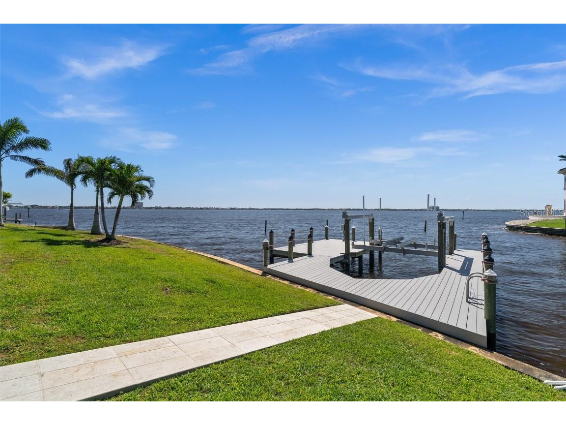 1600 Edith Esplanade Cape Coral FL 33904 C7507816 image11