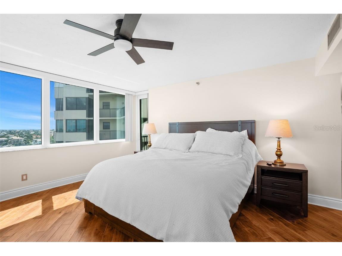 1600 Gulf Boulevard #1016 Clearwater Beach FL 33767 TB8433261 image25