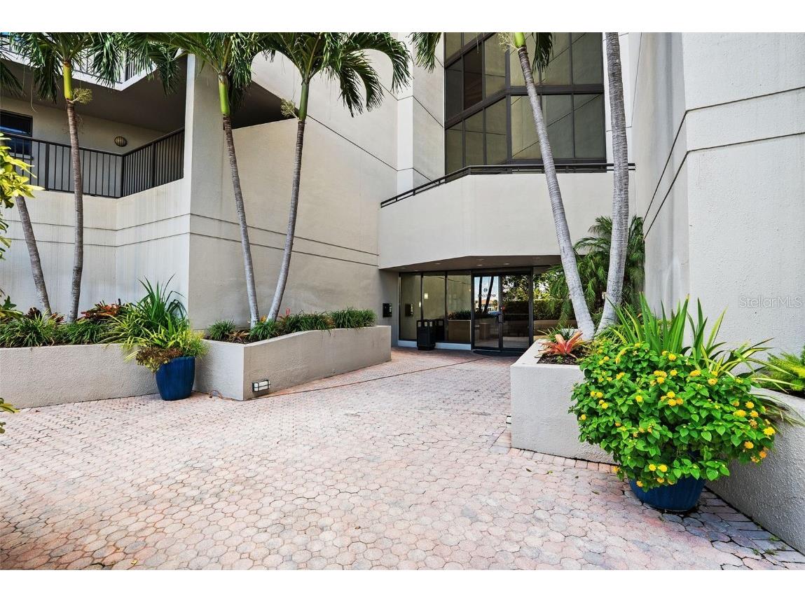 1600 Gulf Boulevard #1016 Clearwater Beach FL 33767 TB8433261 image3