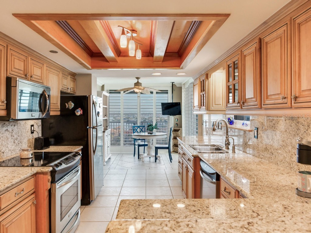 1600 Gulf Boulevard #1018 Clearwater Beach FL 33767 - GULF OF MEXICO TB8444952 image13