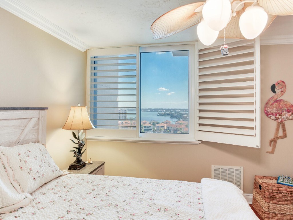 1600 Gulf Boulevard #1018 Clearwater Beach FL 33767 - GULF OF MEXICO TB8444952 image25