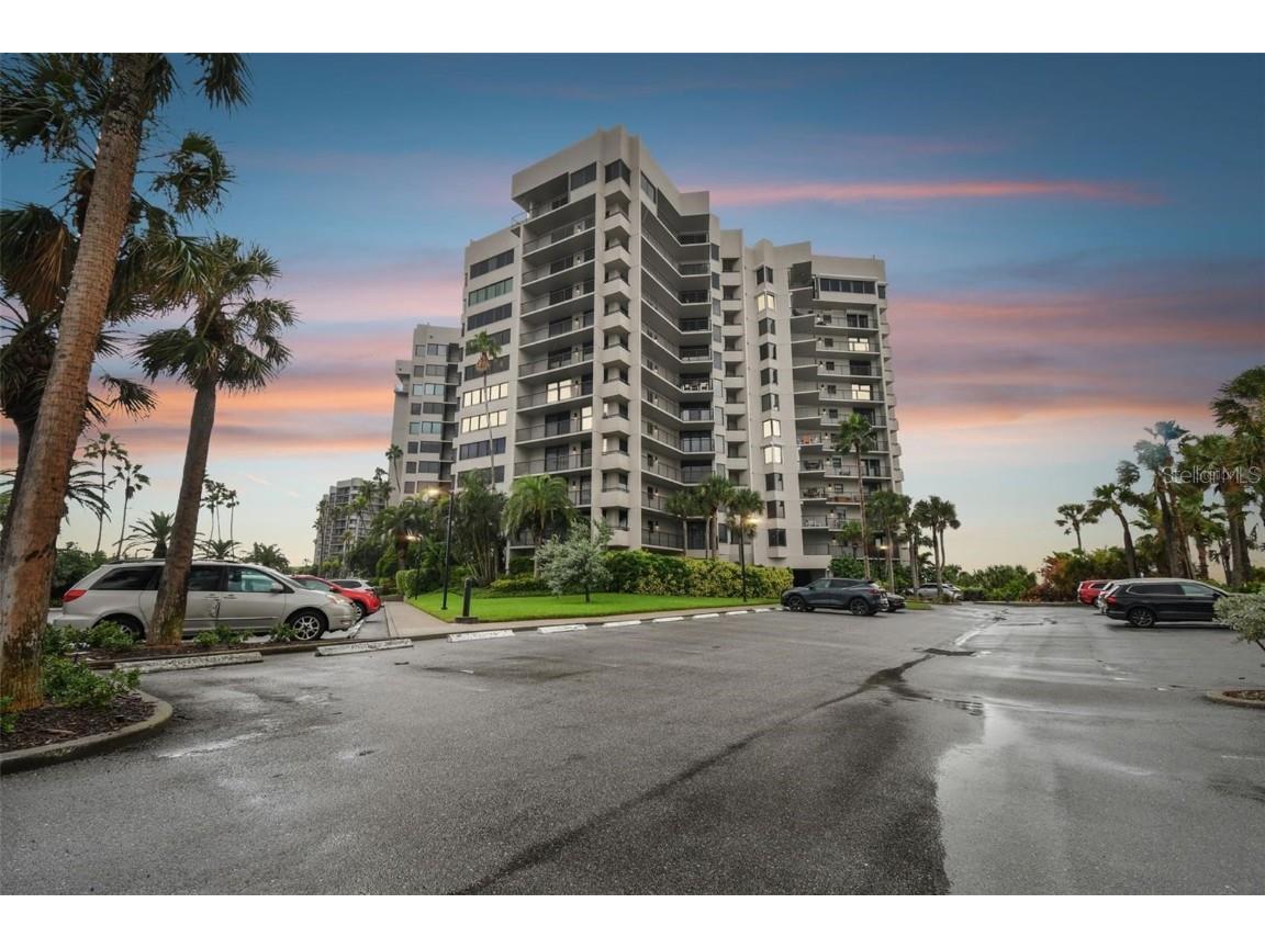 1600 Gulf Boulevard #817 Clearwater Beach FL 33767 TB8360937 image3