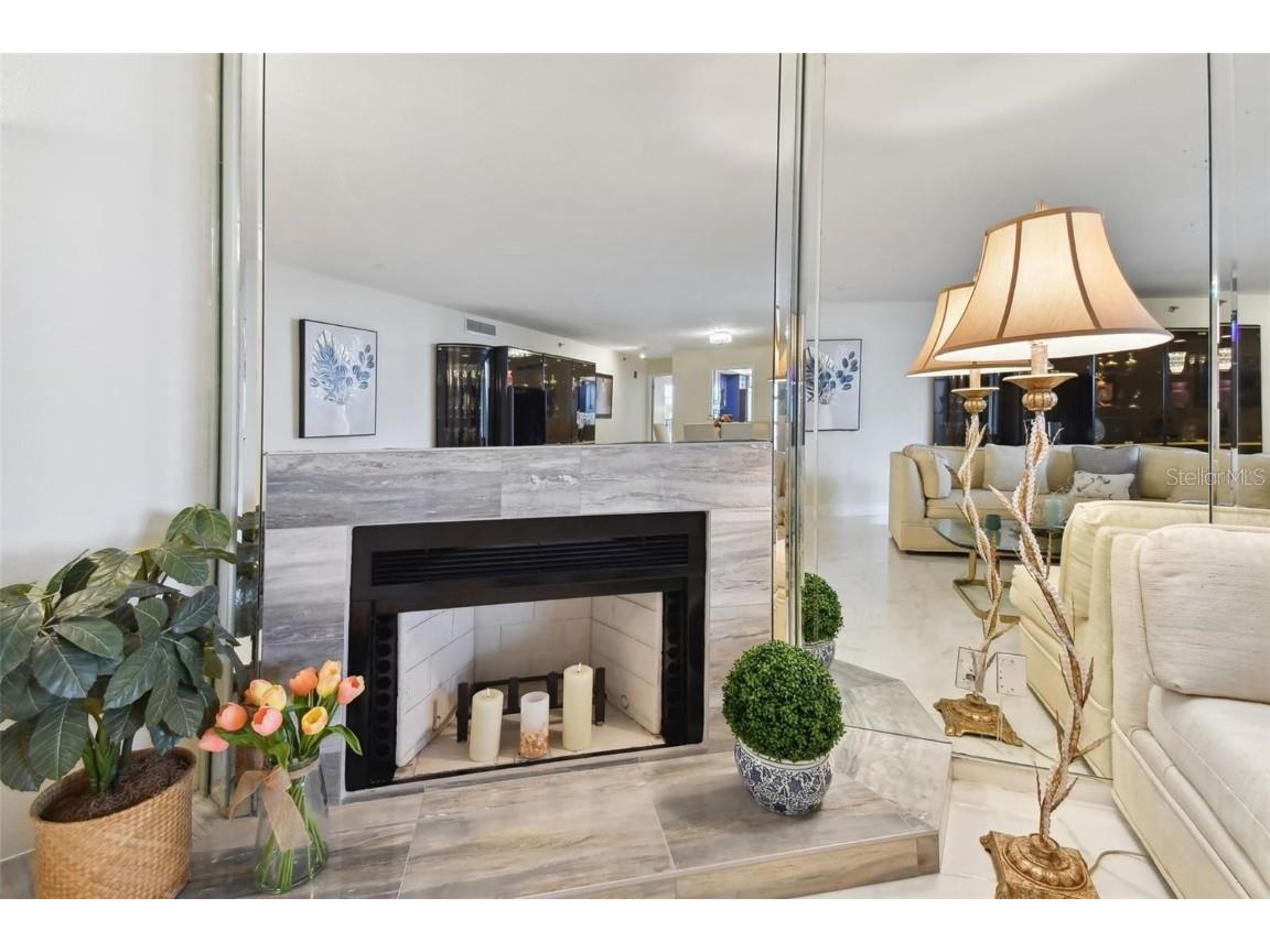 1600 Gulf Boulevard #817 Clearwater Beach FL 33767 TB8360937 image9