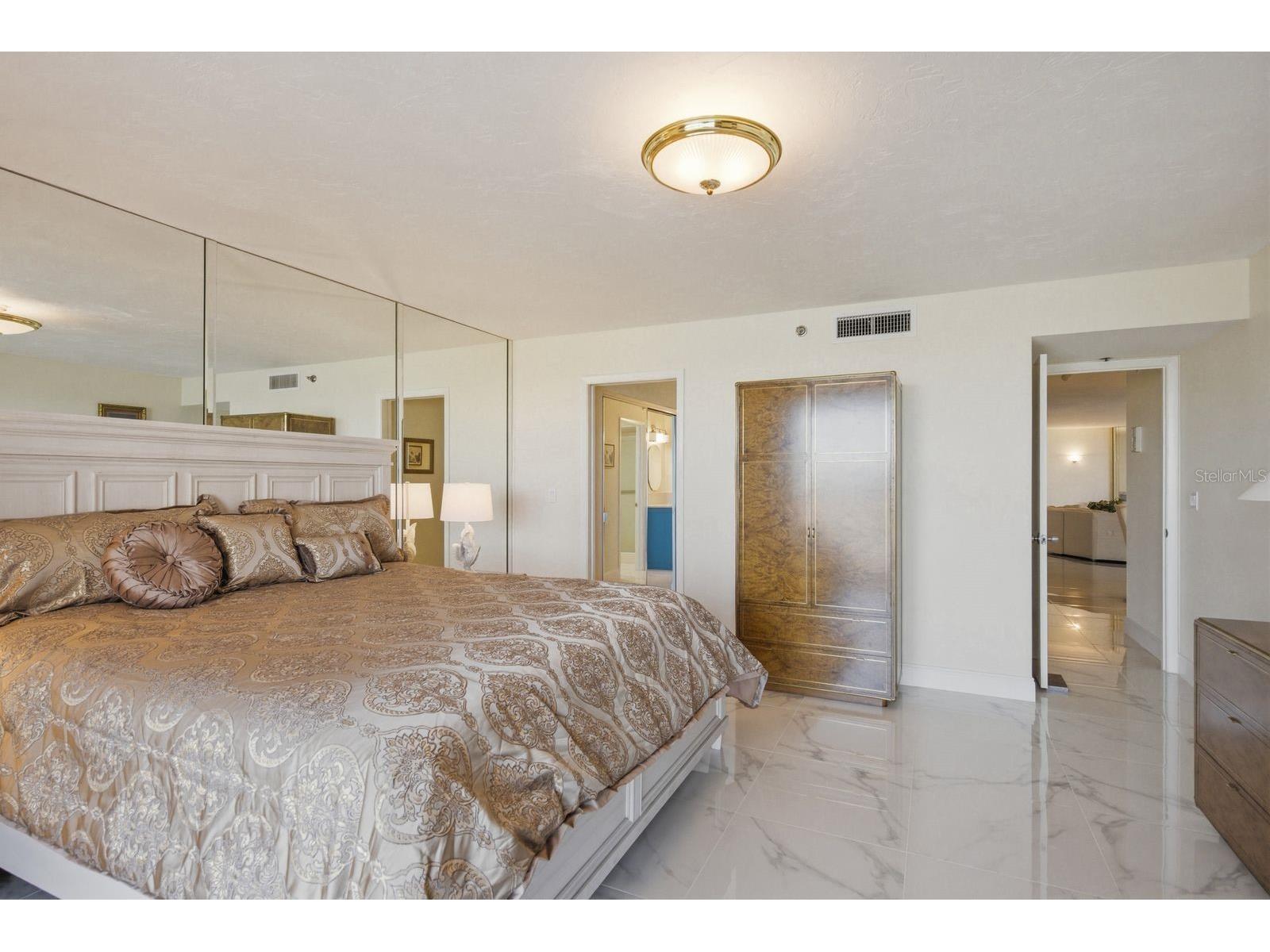 1600 Gulf Boulevard #817 Clearwater Beach FL 33767 TB8502361 image15