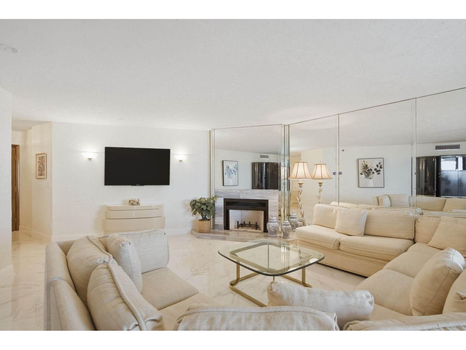 1600 Gulf Boulevard #817 Clearwater Beach FL 33767 TB8502361 image5