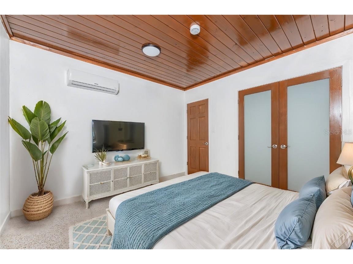 1600 Gulf Boulevard Englewood FL 34223 D6144609 image21