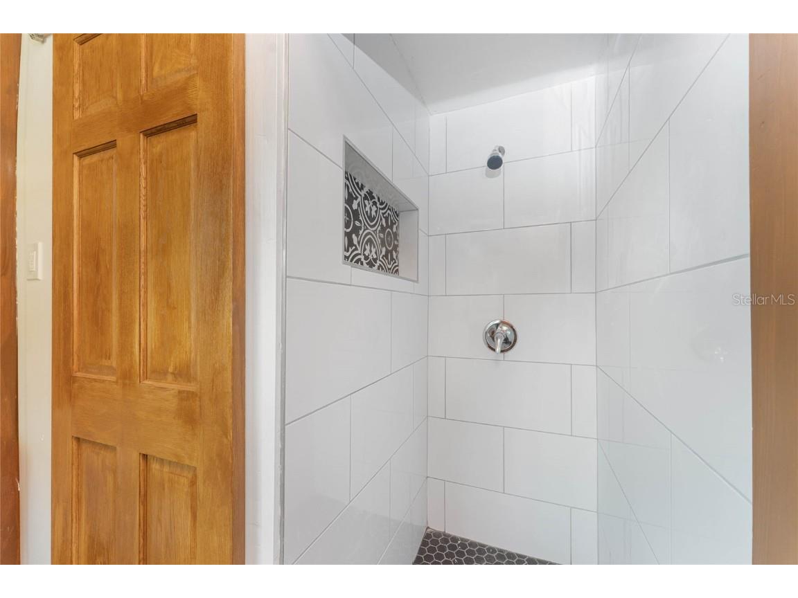 1600 Gulf Boulevard Englewood FL 34223 D6144609 image32