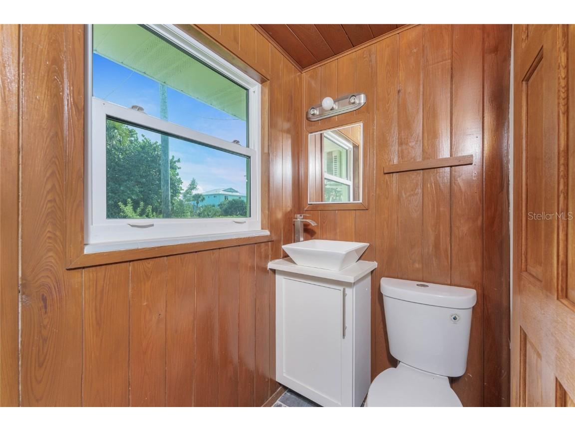 1600 Gulf Boulevard Englewood FL 34223 D6144609 image33