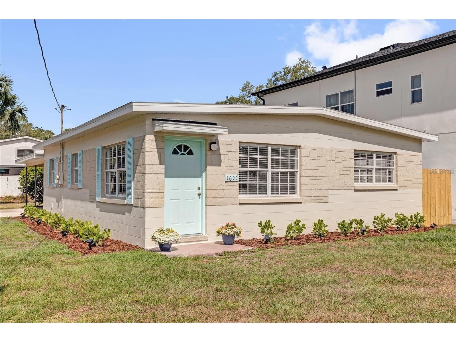 1600 Hart Lane Orlando FL 32804 R4911377 image1