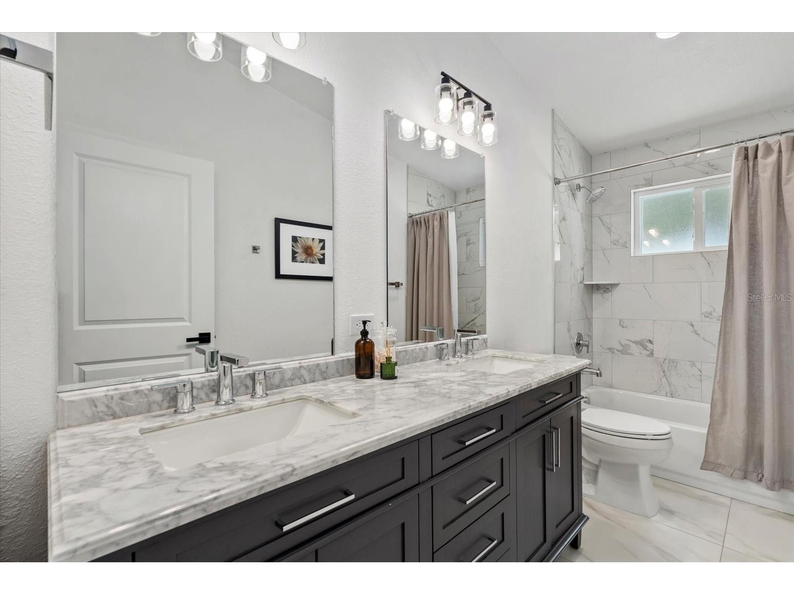 1600 Kenilworth Street Sarasota FL 34231 A4661230 image21