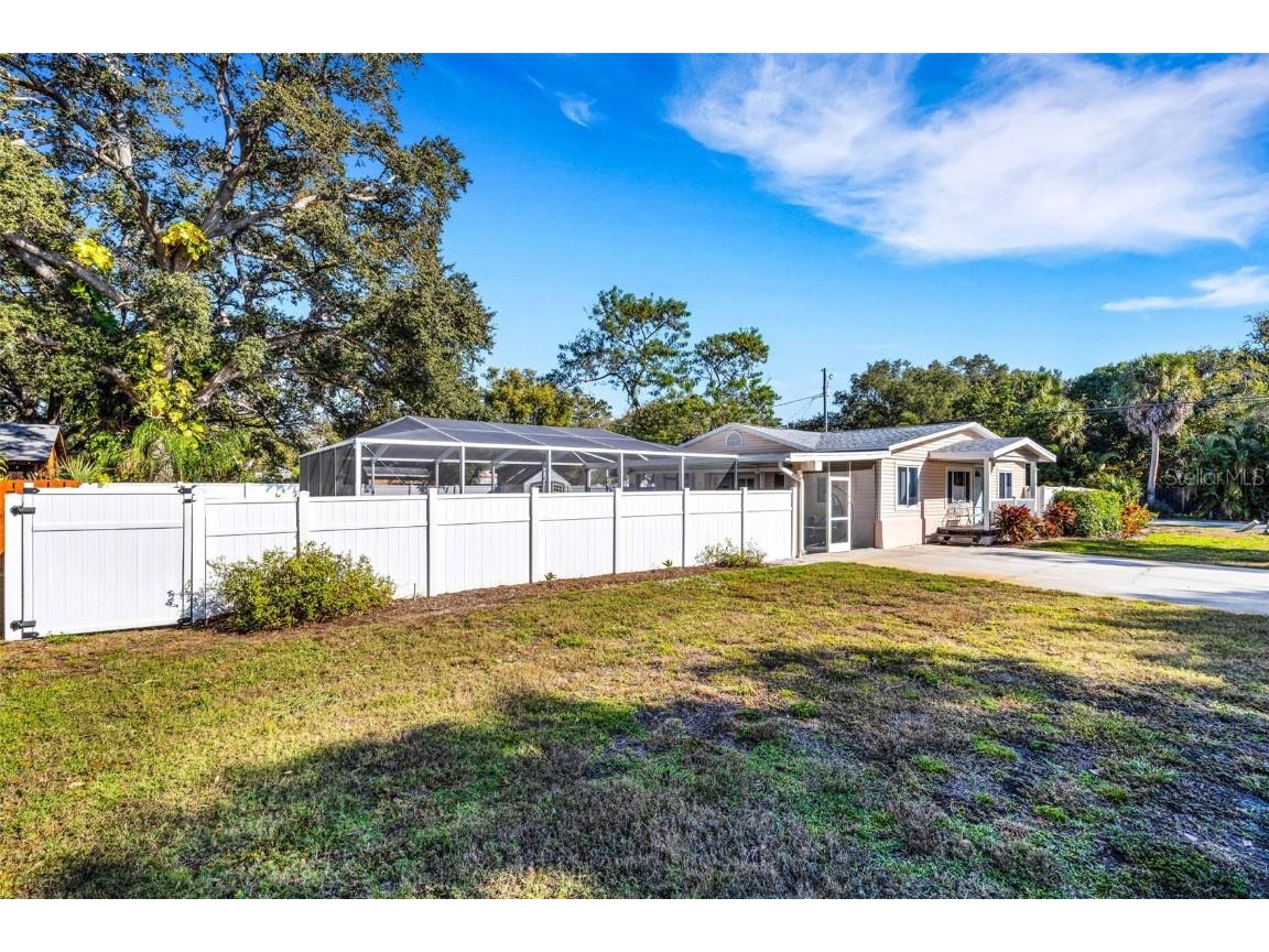 1600 Loretta Avenue NW Largo FL 33770 TB8454279 image13