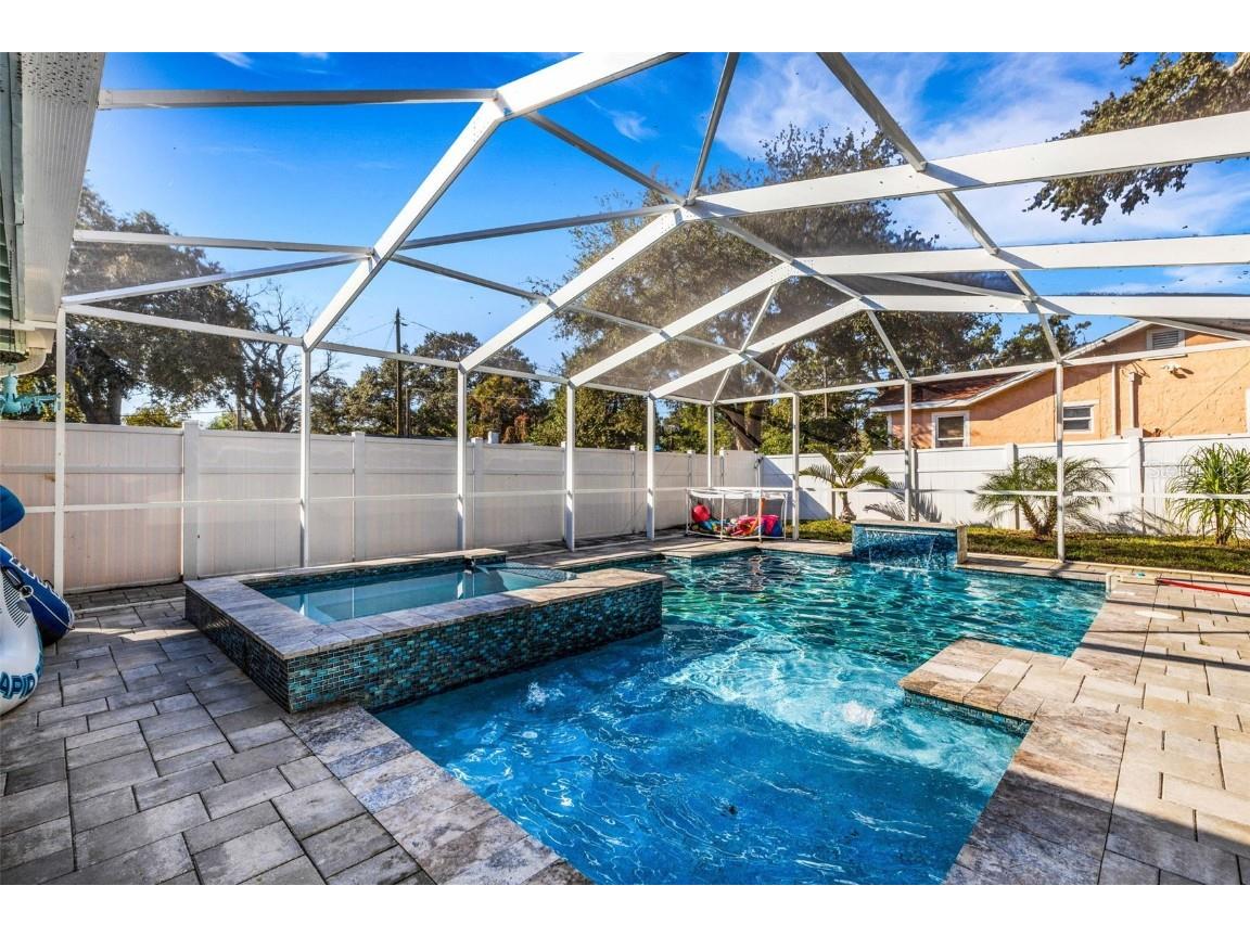 1600 Loretta Avenue NW Largo FL 33770 TB8454279 image8