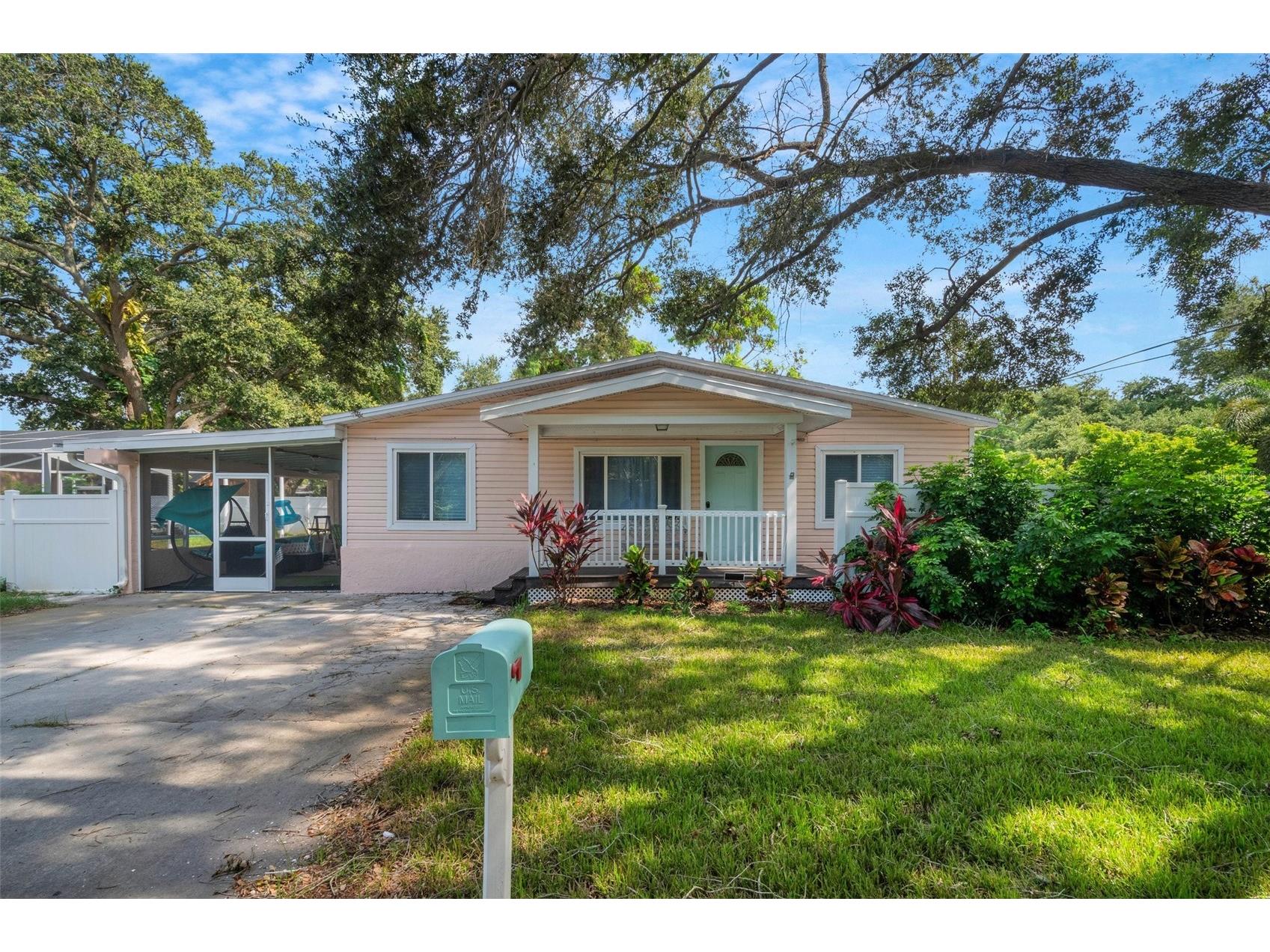 1600 Loretta Avenue NW Largo FL 33770 TB8524077 image2