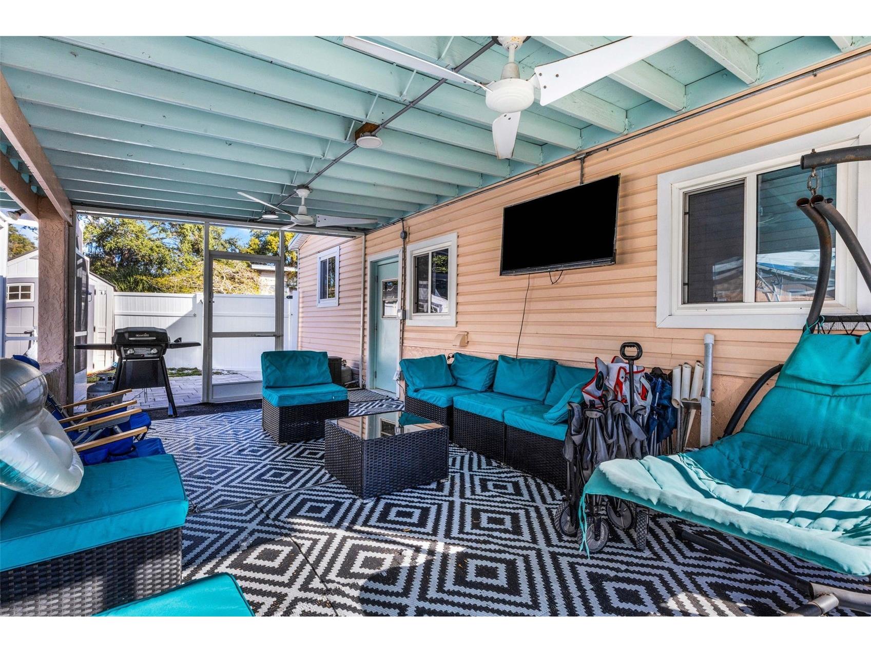 1600 Loretta Avenue NW Largo FL 33770 TB8524077 image6