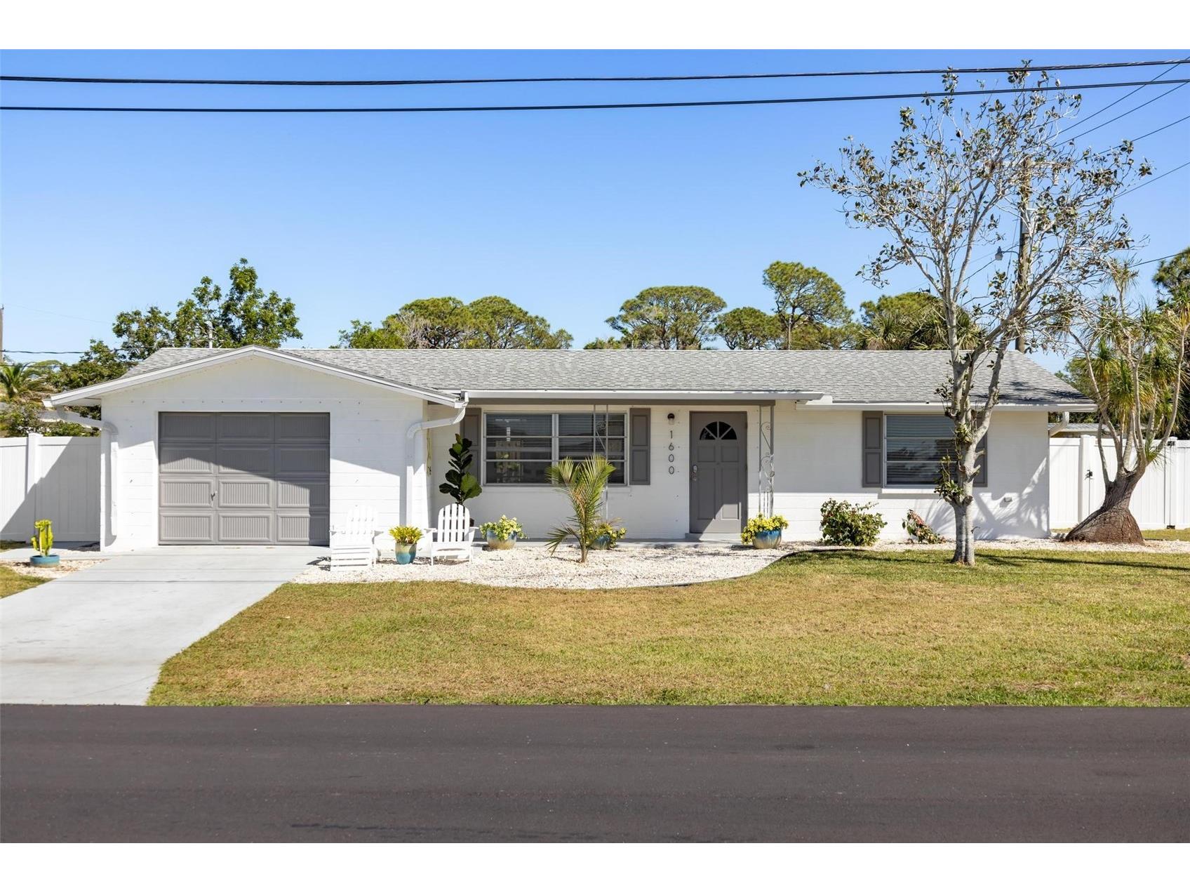 1600 Maryknoll Road Englewood FL 34223 N6142326 image1