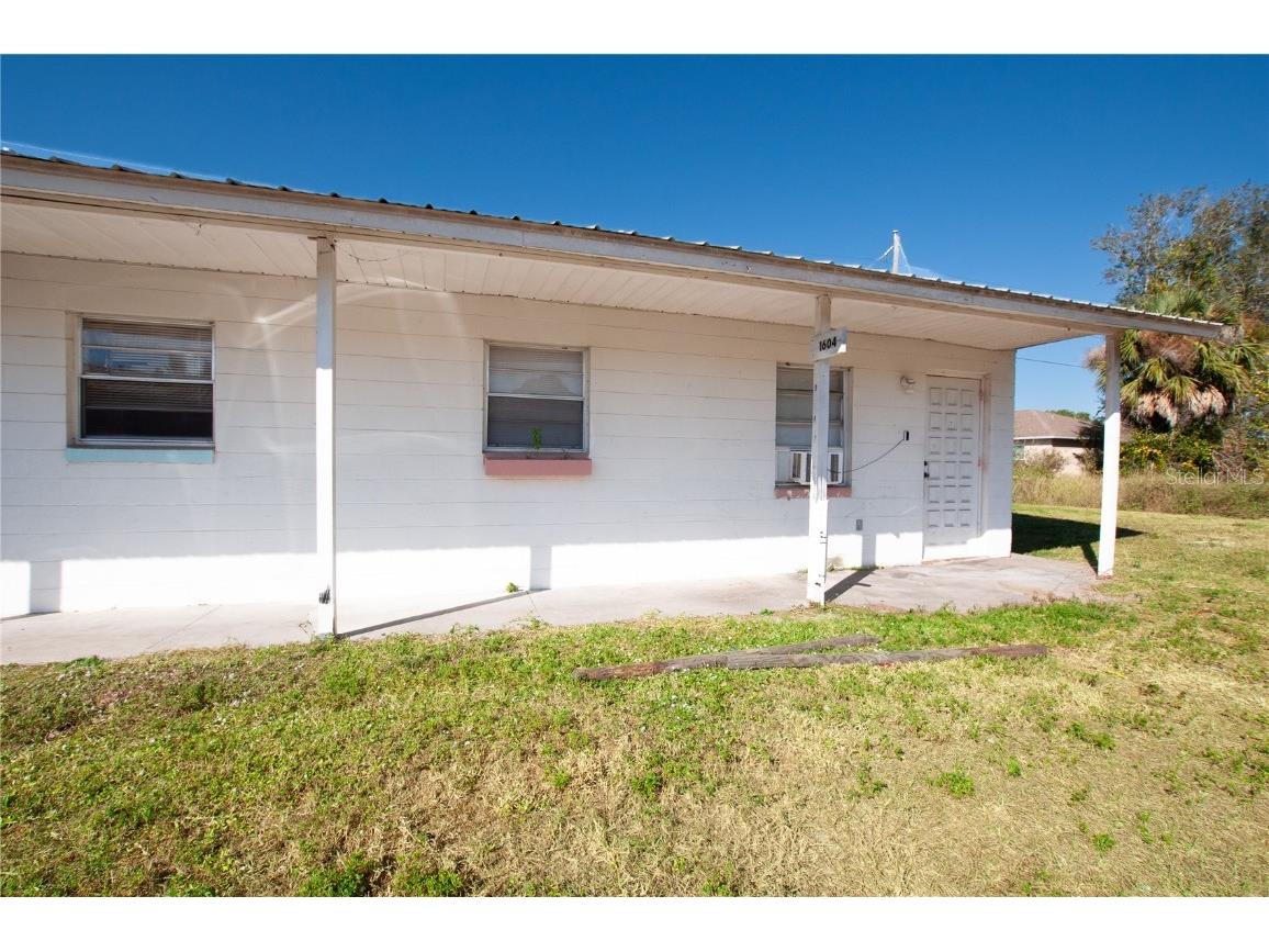 1600 NE Floridian Circle Arcadia FL 34266 C7518087 image2