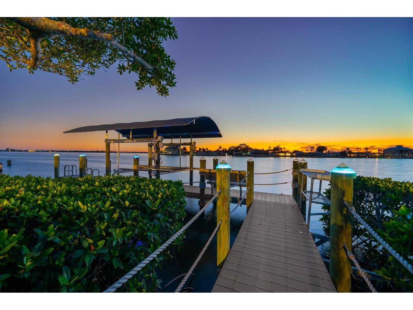 1600 New Point Comfort Road Englewood FL 34223 - GODFRIED CREEK/INTRACOASTAL N6143821 image86