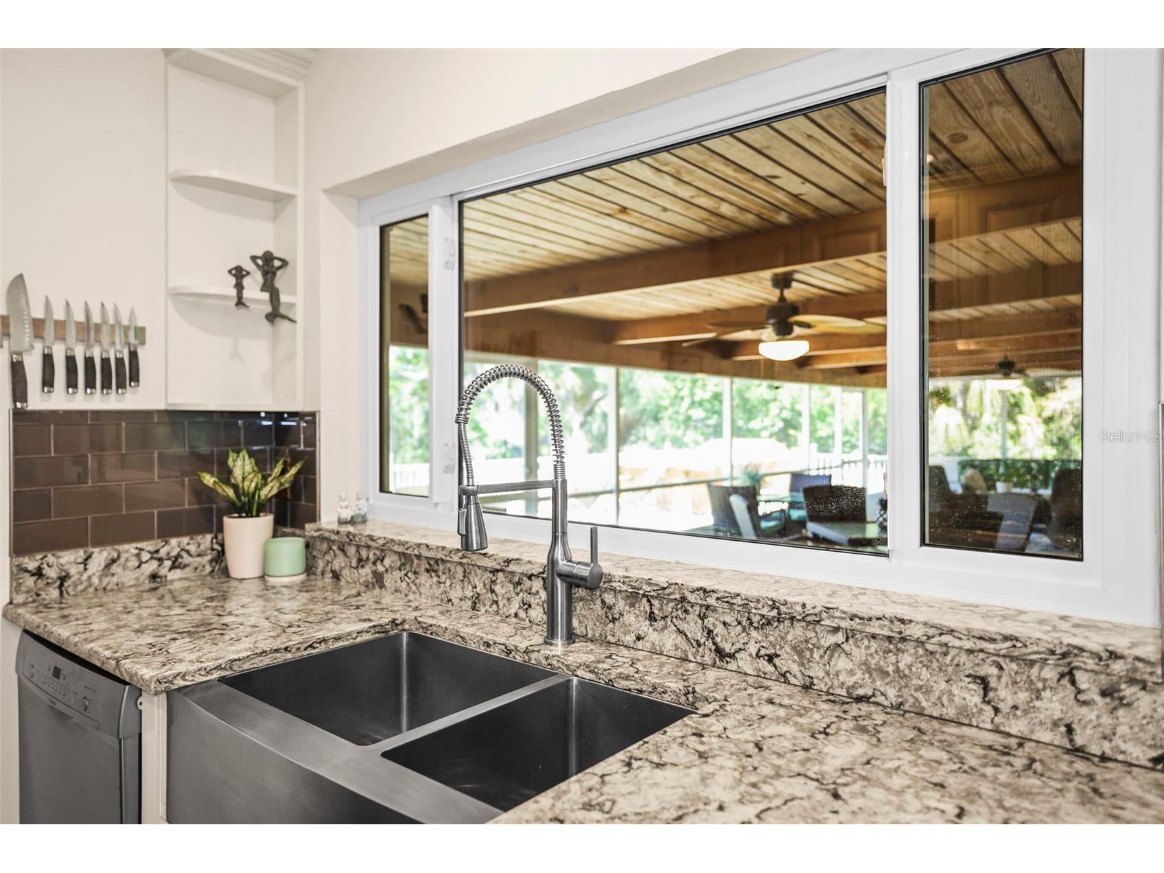 1600 Park Street N Saint Petersburg FL 33710 TB8490752 image24