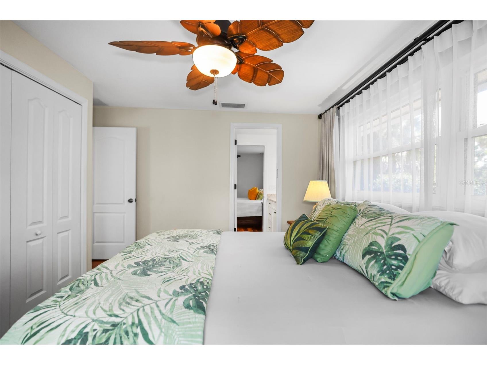 1600 Park Street N Saint Petersburg FL 33710 TB8490752 image49