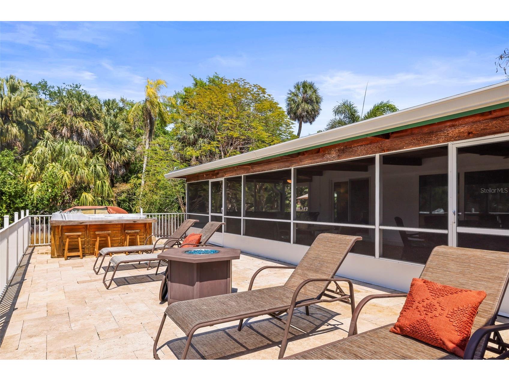 1600 Park Street N Saint Petersburg FL 33710 TB8490752 image57