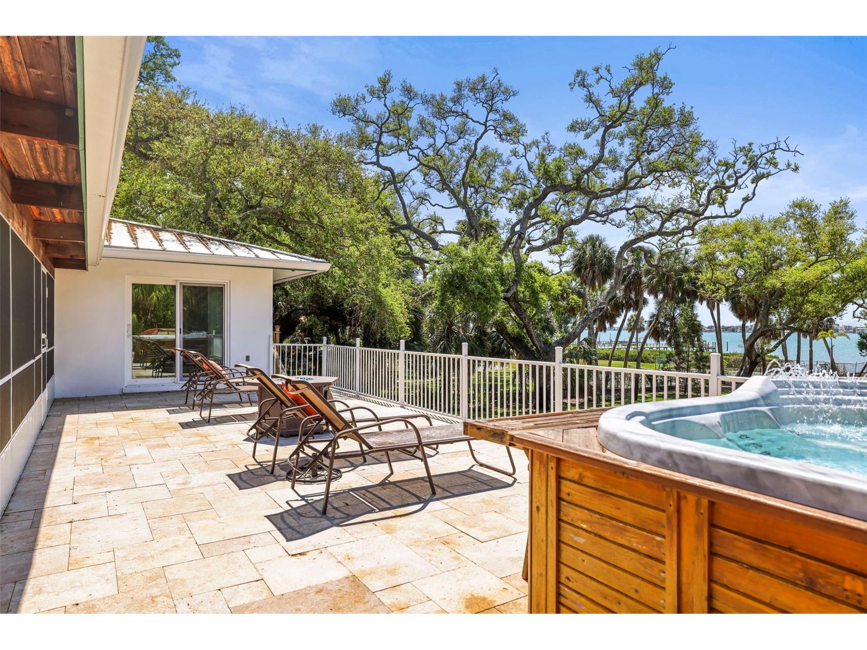 1600 Park Street N Saint Petersburg FL 33710 TB8490752 image58