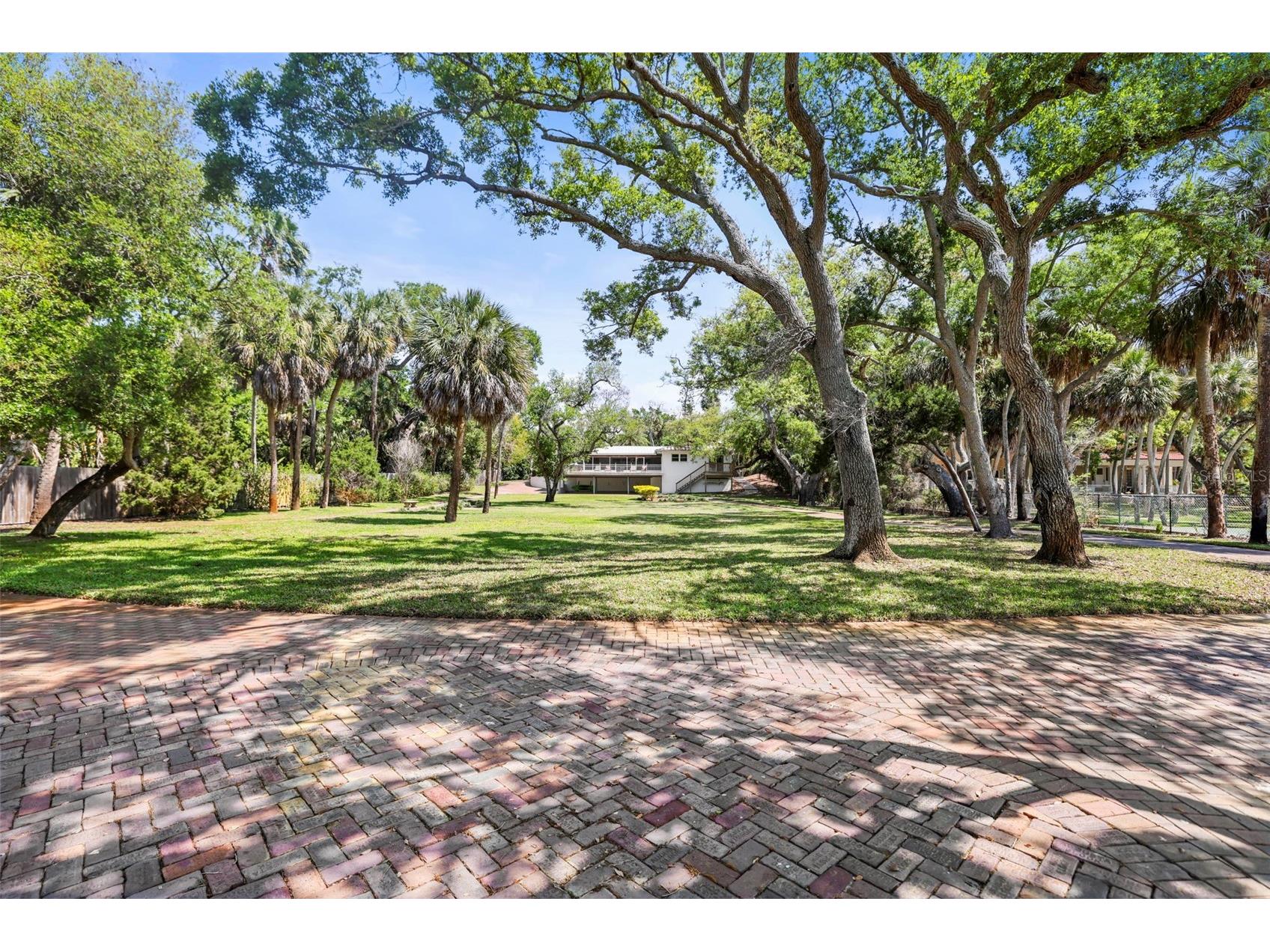 1600 Park Street N Saint Petersburg FL 33710 TB8490752 image63