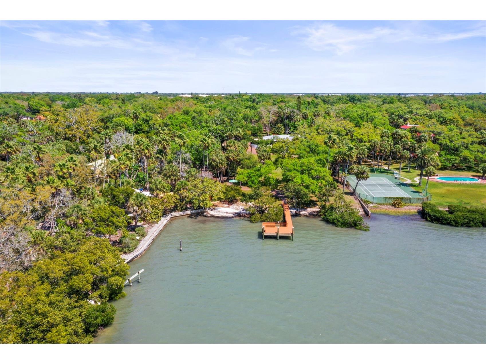 1600 Park Street N Saint Petersburg FL 33710 TB8490752 image64