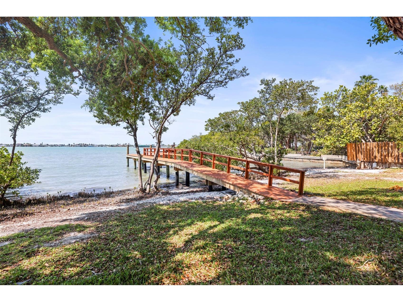 1600 Park Street N Saint Petersburg FL 33710 TB8490752 image68