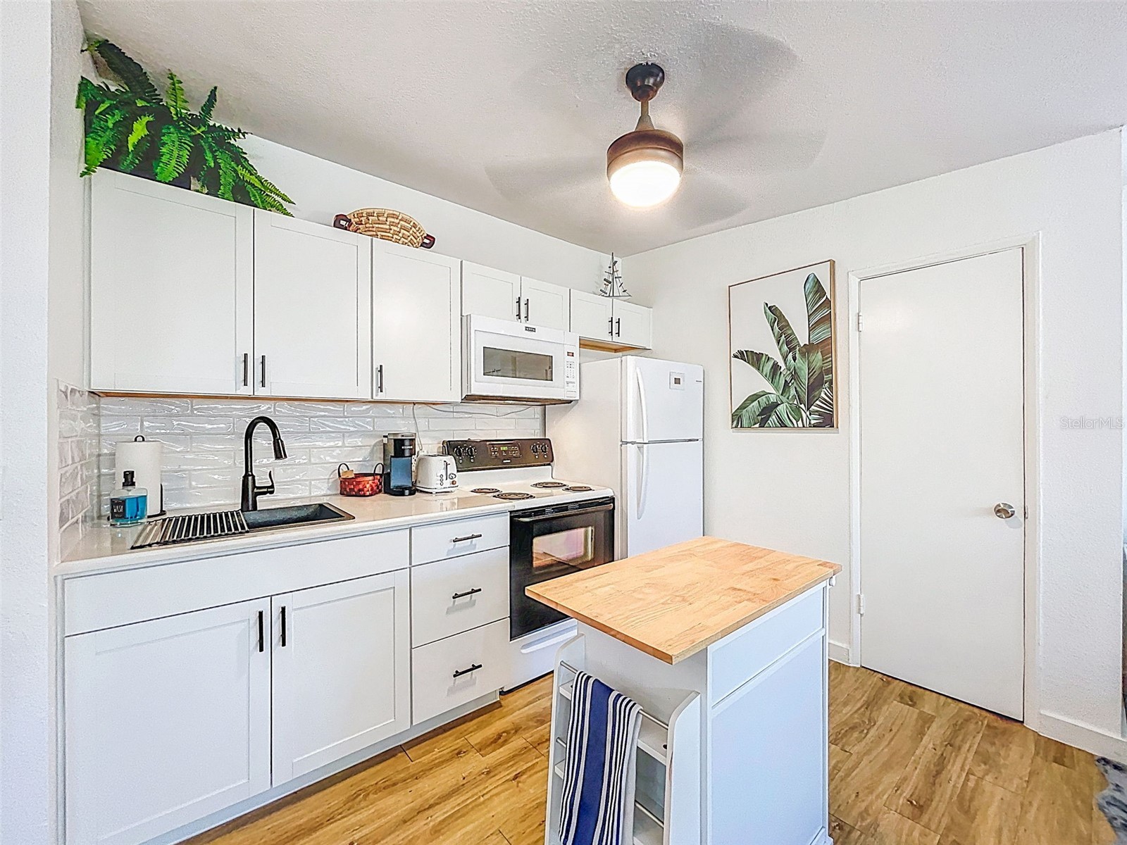 1600 Pasadena Dr #B Dunedin FL 34698 TB8509350 image7