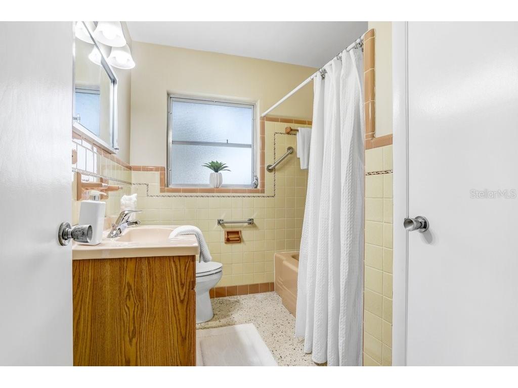 1600 Pinewood Drive Clearwater FL 33756 TB8483323 image17