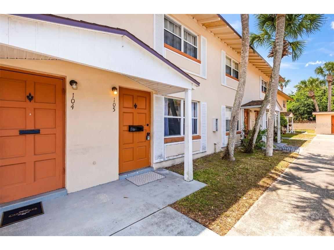 1600 S Palmetto Avenue #105 South Daytona FL 32119 V4942342 image1