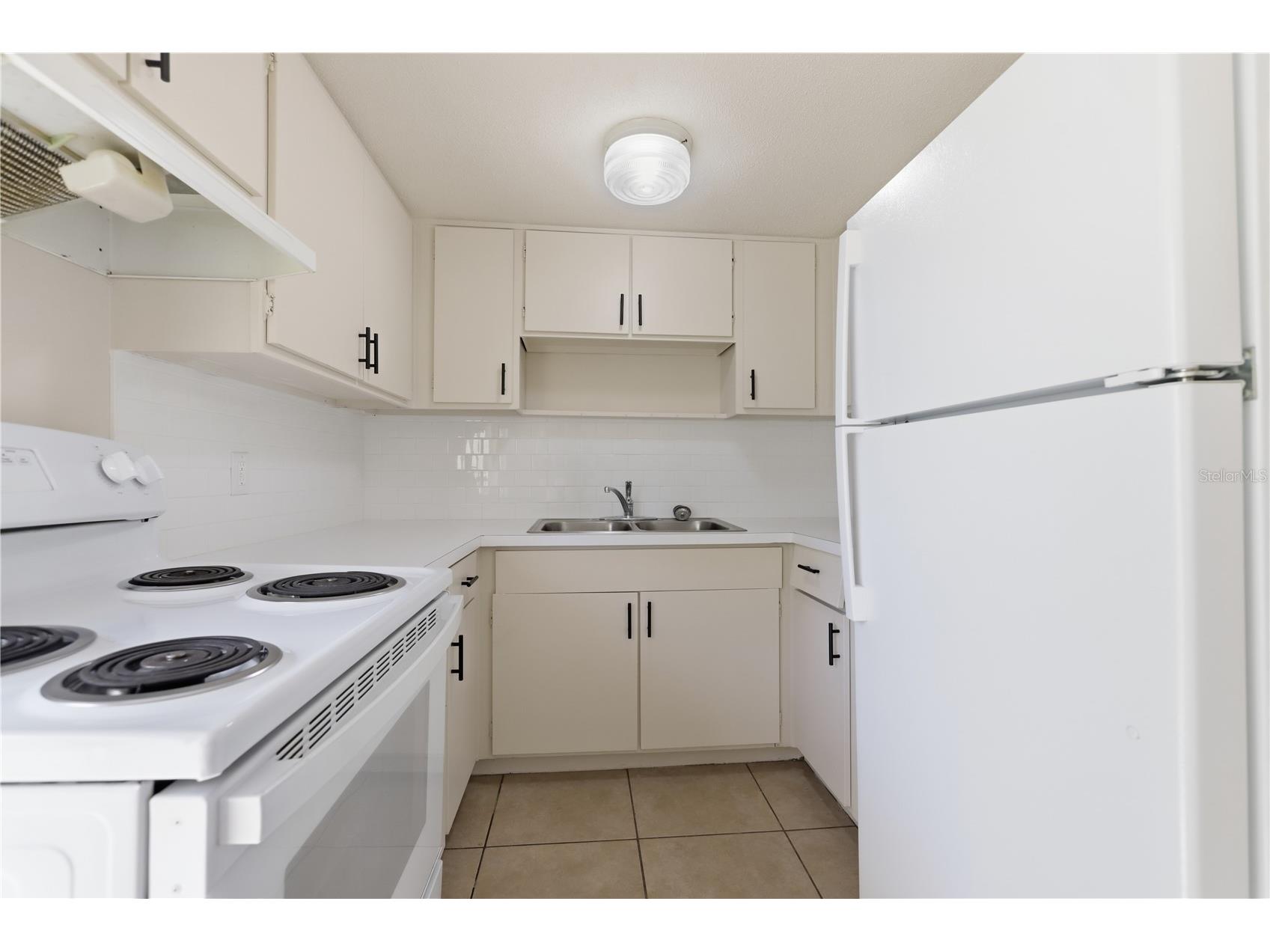 1600 S Palmetto Avenue #111 South Daytona FL 32119 V4950376 image10