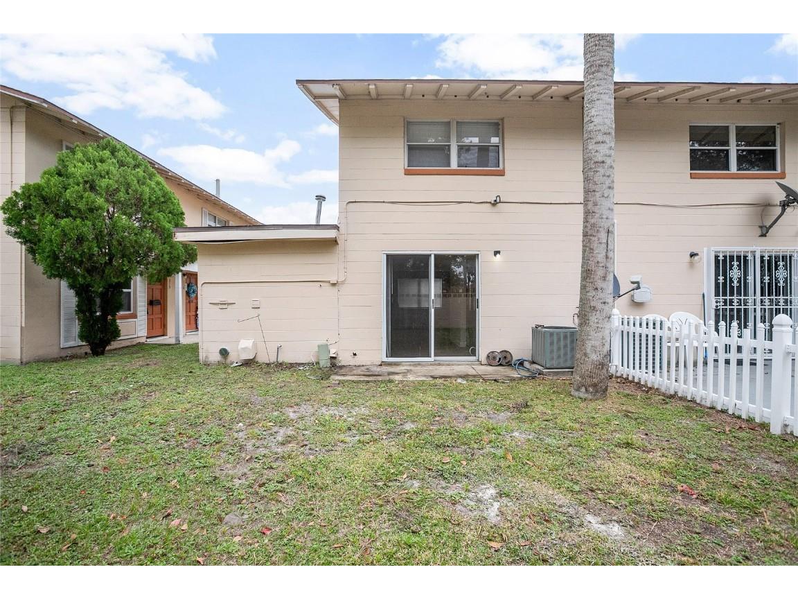 1600 S Palmetto Avenue #114 South Daytona FL 32119 V4946036 image16
