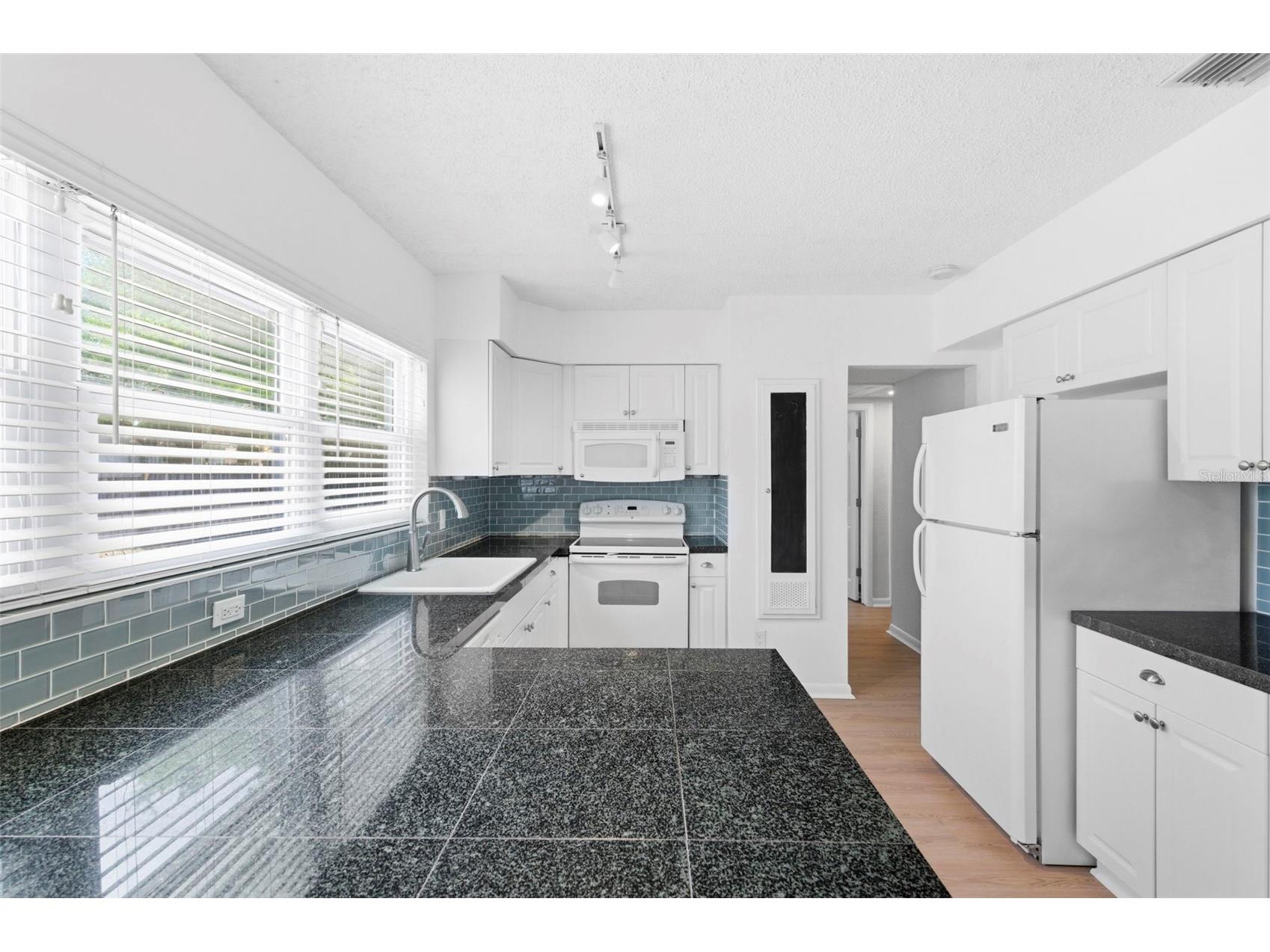 1600 Sherwood Street Clearwater FL 33755 TB8497780 image4