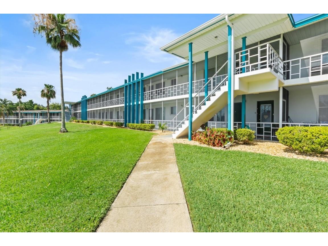 1600 W Lake Parker Drive #C8 Lakeland FL 33805 - LAKE PARKER P4930728 image1