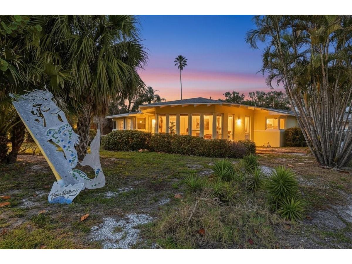 16007 Gulf Boulevard Redington Beach FL 33708 TB8489780 image5