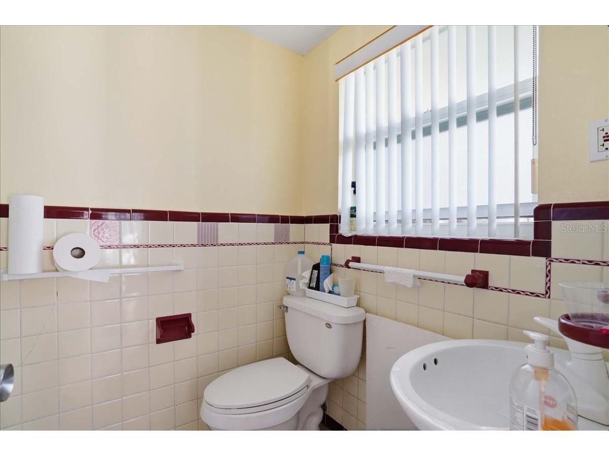 16007 Gulf Boulevard Redington Beach FL 33708 TB8489780 image59
