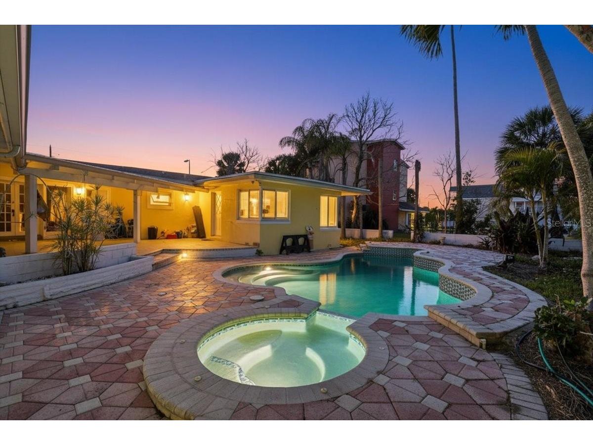 16007 Gulf Boulevard Redington Beach FL 33708 TB8489780 image65