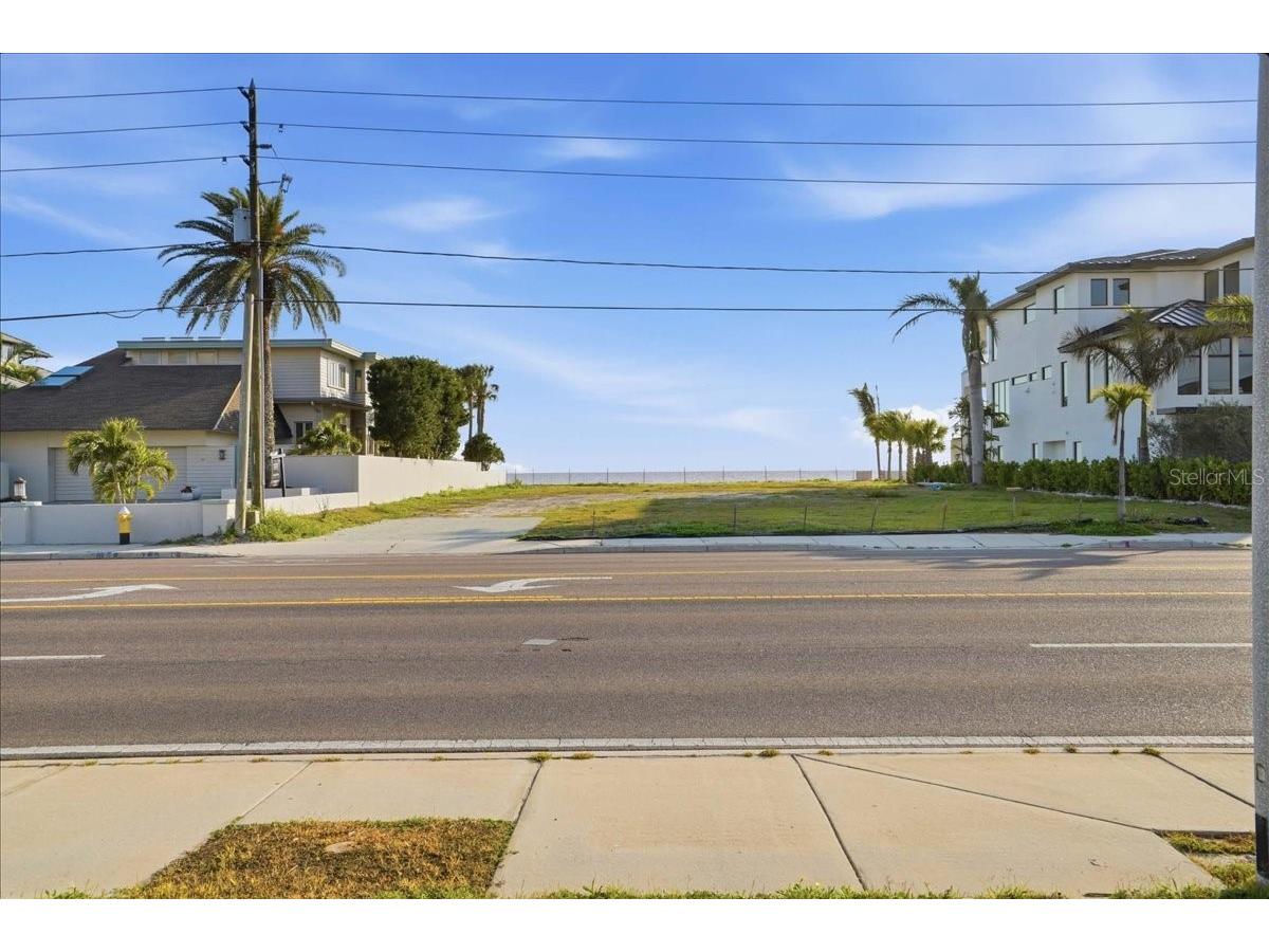 16007 Gulf Boulevard Redington Beach FL 33708 TB8502303 image2