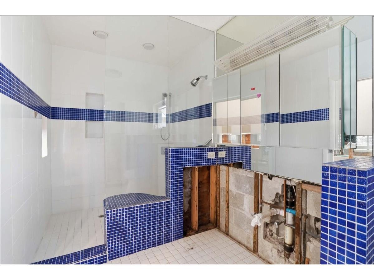 16007 Gulf Boulevard Redington Beach FL 33708 TB8502303 image37