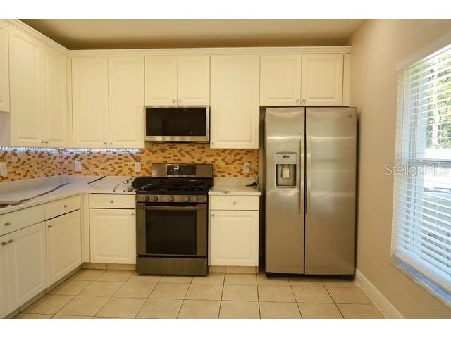 16008 Stags Leap Drive Lutz FL 33559 TB8446356 image12