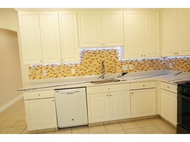 16008 Stags Leap Drive Lutz FL 33559 TB8446356 image13