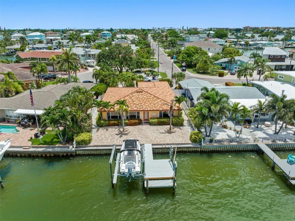 16009 6th Street E Redington Beach FL 33708 T3495980 image1