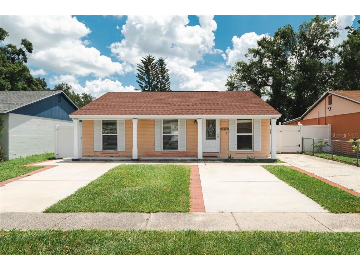 16009 Saddle Creek Drive Tampa FL 33618 TB8425282 image1