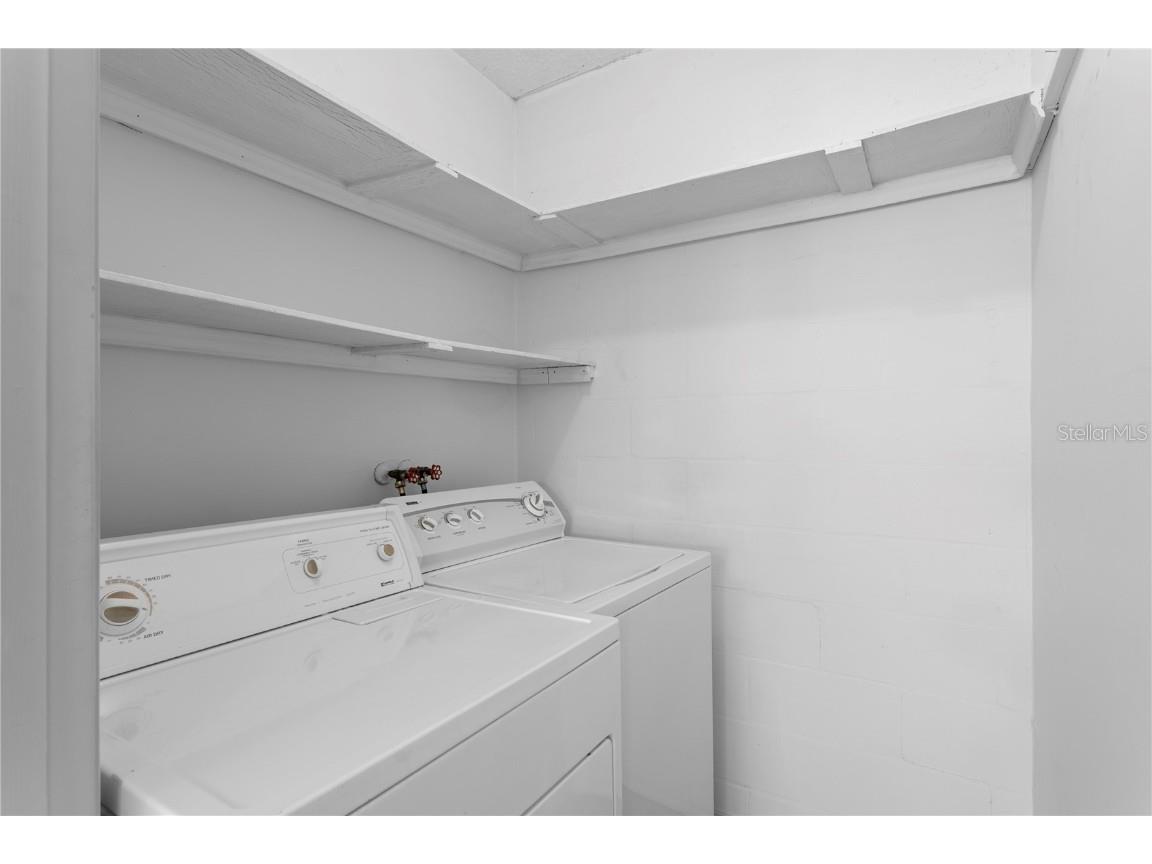 1601 43rd Street N #220 Saint Petersburg FL 33713 TB8450873 image32