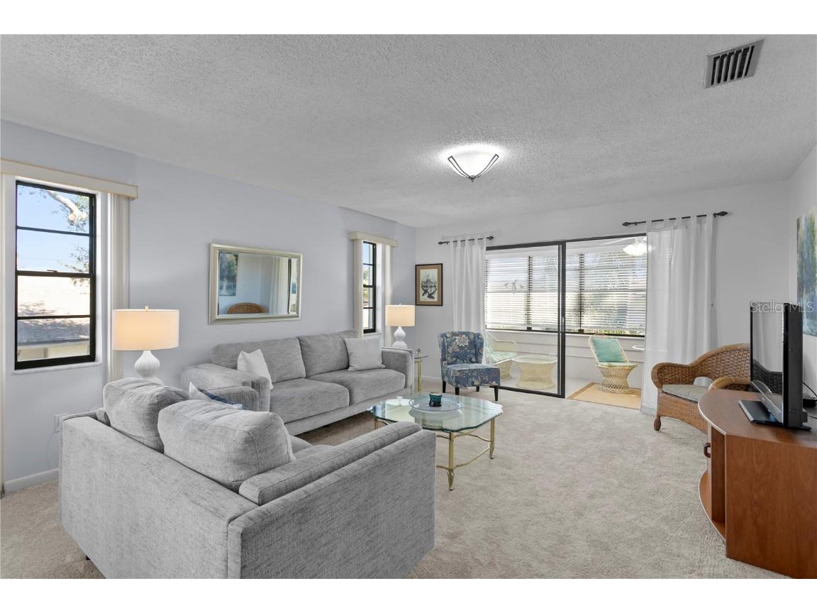 1601 43rd Street N #220 Saint Petersburg FL 33713 TB8450873 image6