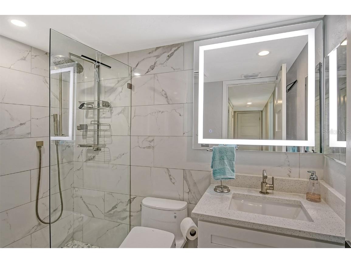 1601 Bayhouse Point Drive #BA206 Sarasota FL 34231 A4588397 image23