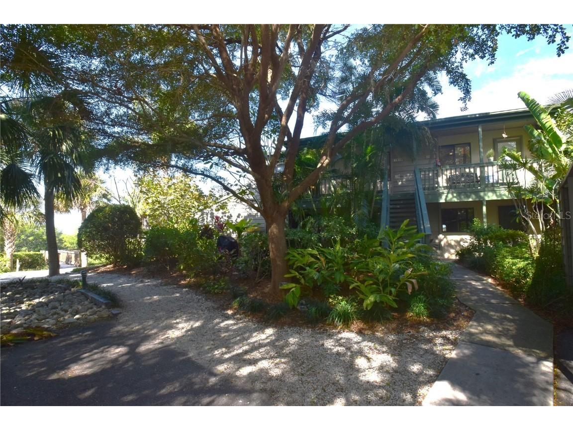 1601 Bayhouse Point Drive #BA201 Sarasota FL 34231 A4597839 image1