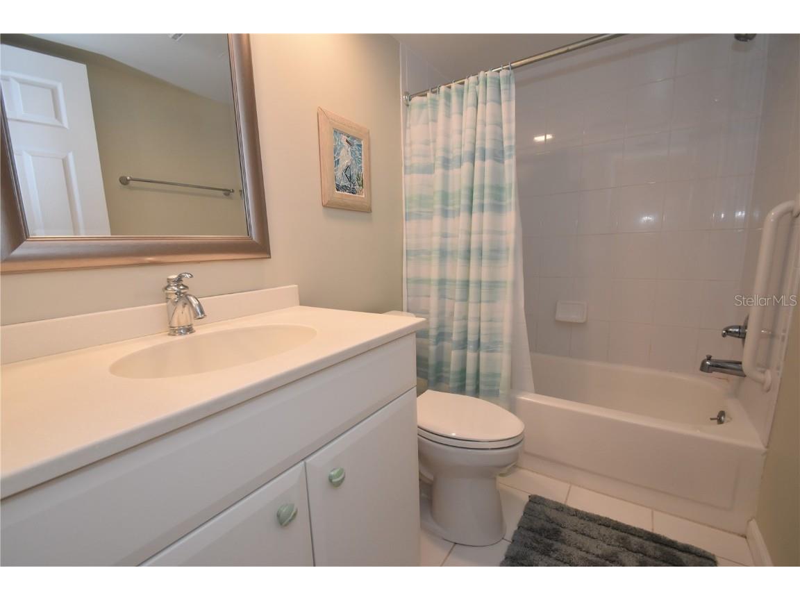 1601 Bayhouse Point Drive #BA201 Sarasota FL 34231 A4597839 image14