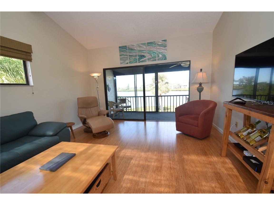 1601 Bayhouse Point Drive #BA201 Sarasota FL 34231 A4597839 image9